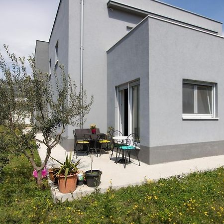 Apartments With A Parking Space Kastel Stari, Kastela - 22590 מראה חיצוני תמונה